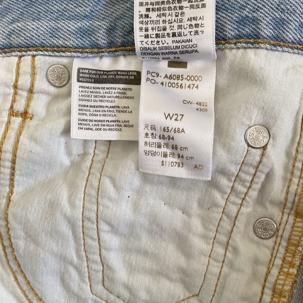Levi's Icon Mini Denim Skirt Light Wash Fitted Button Size 27 - Picture 8 of 8